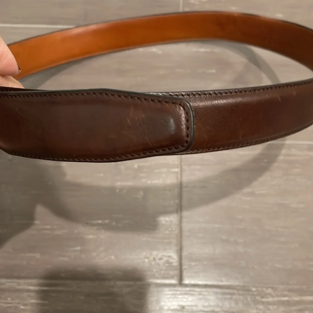 Men’s Vineyard Vines brown leather work casual classic silver buckle belt 32